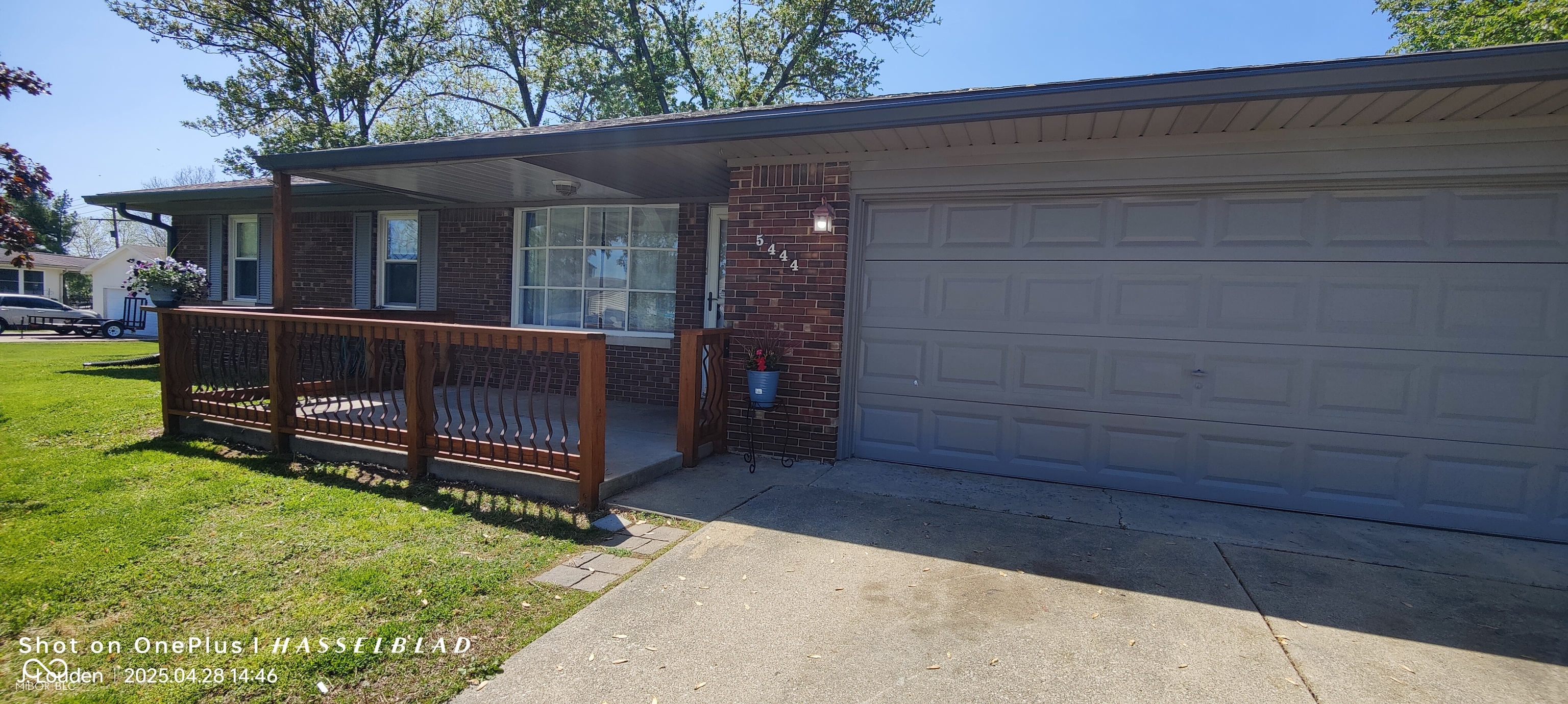 5444 S Holiday Drive