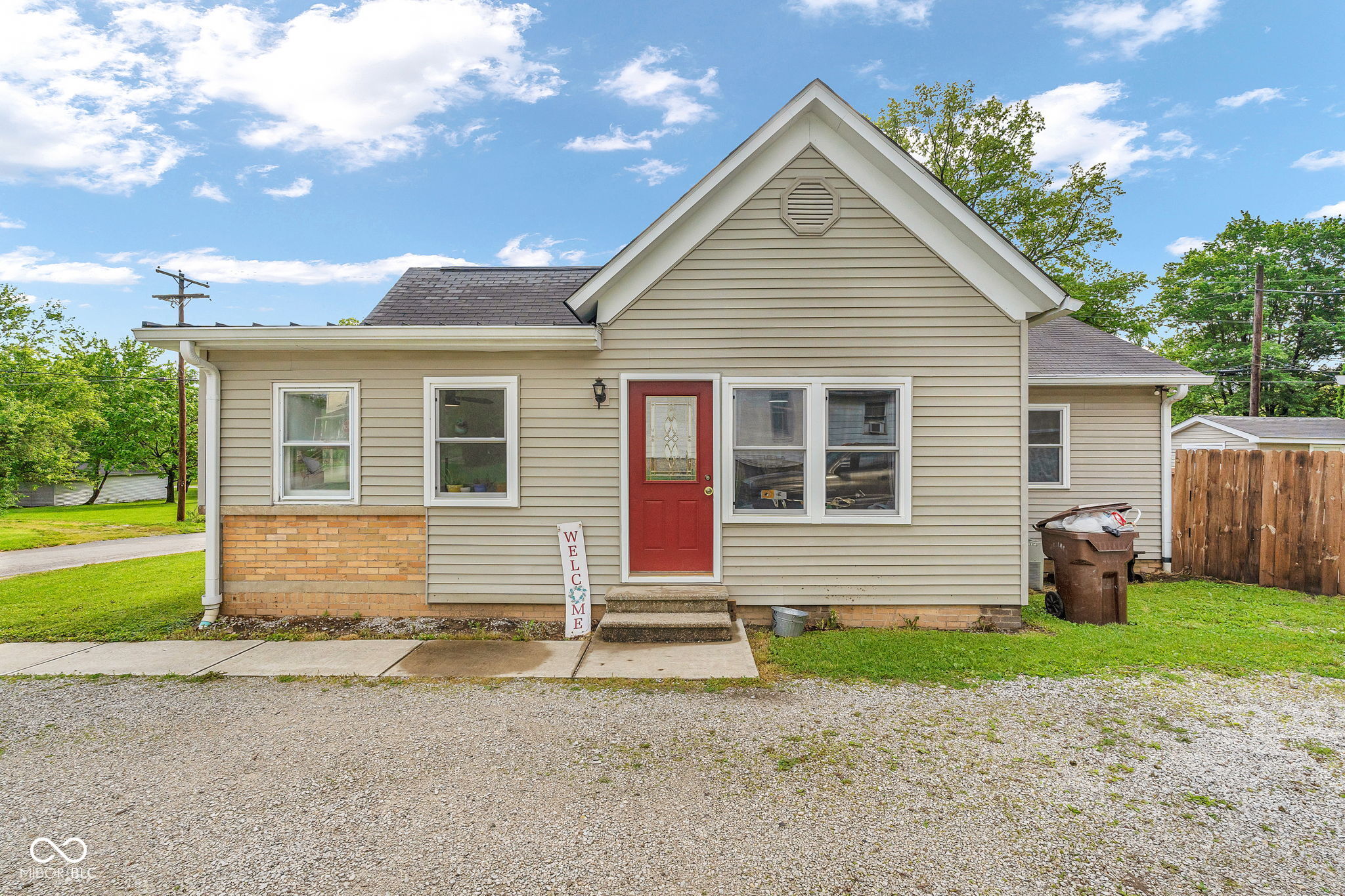 422 W Center Street