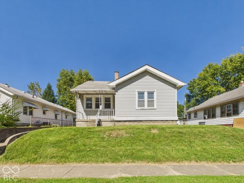 Photo for 240 W 37th Street