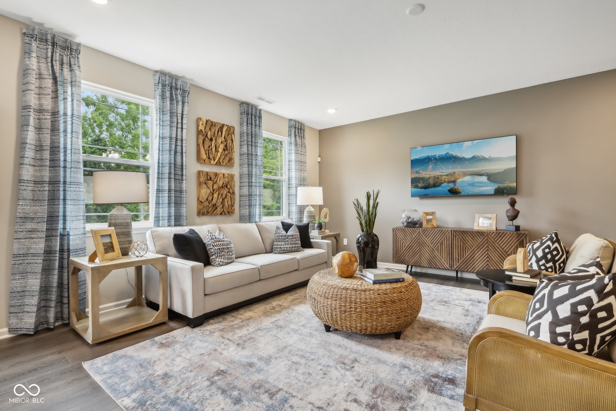 7744 Magnolia Street