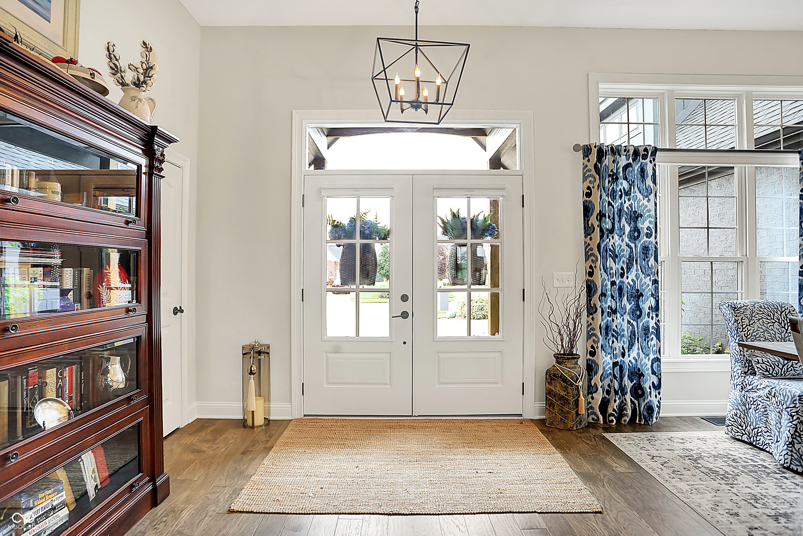 1135 Maclaren Court