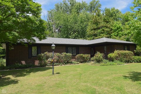 Photo of 3720 Kessler Boulevard East Drive, Indianapolis, IN 46220 (MLS # 22107103)
