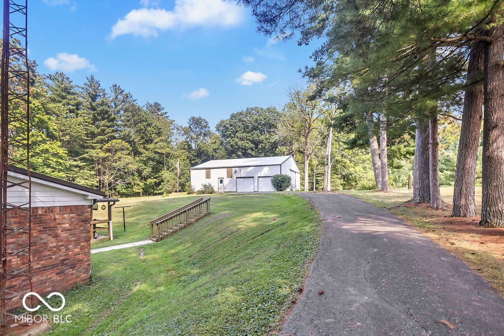 3675 S Duncan Road