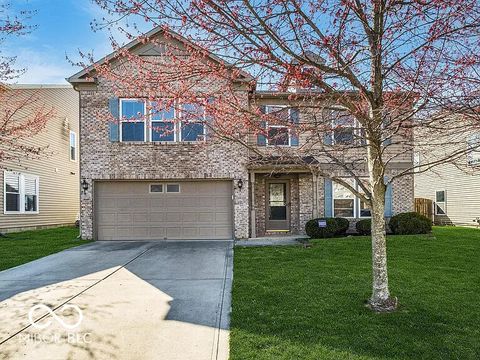 Photo of 15303 Beam ST, Noblesville, IN 46060 (MLS # 22108386)