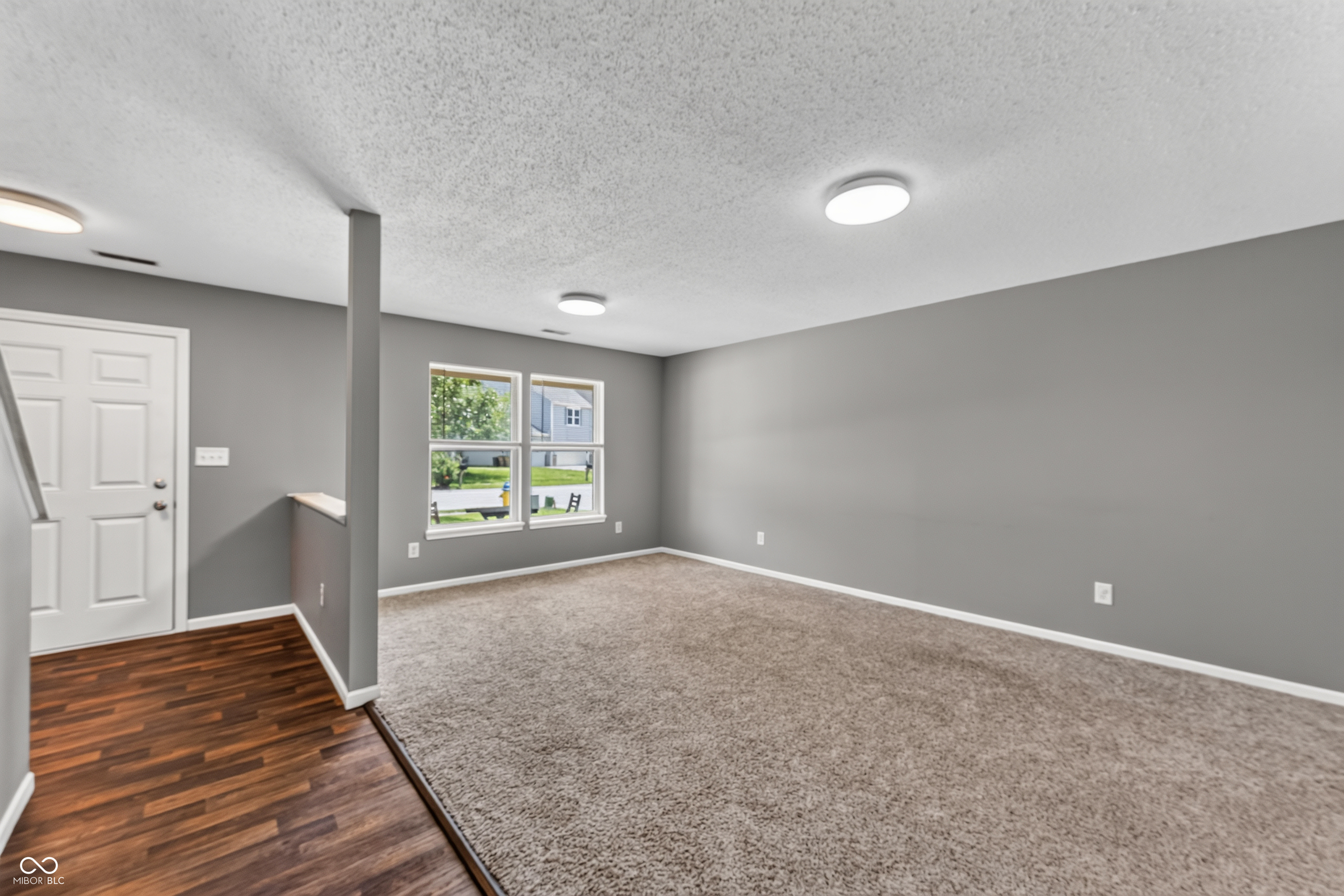 3244 Rolling Hill Drive