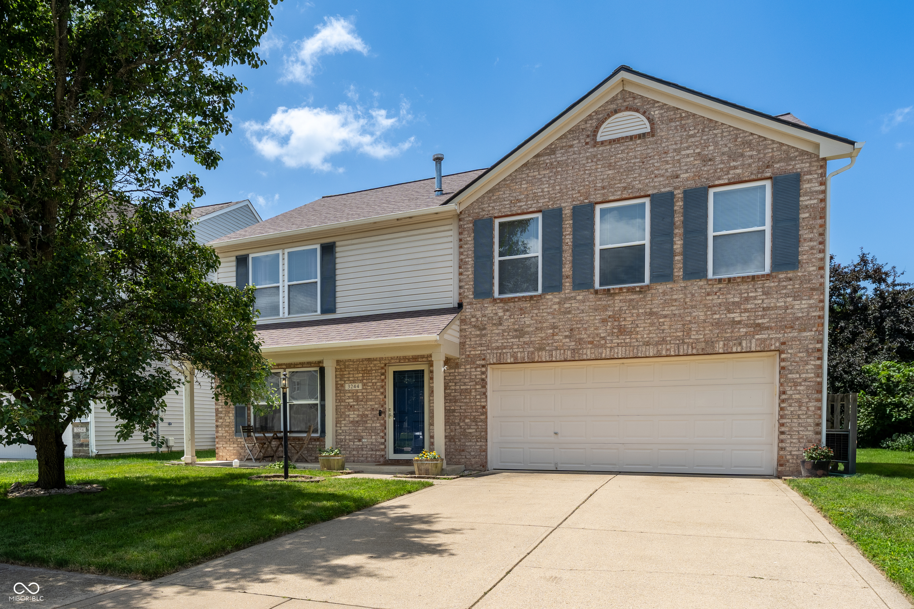 3244 Rolling Hill Drive