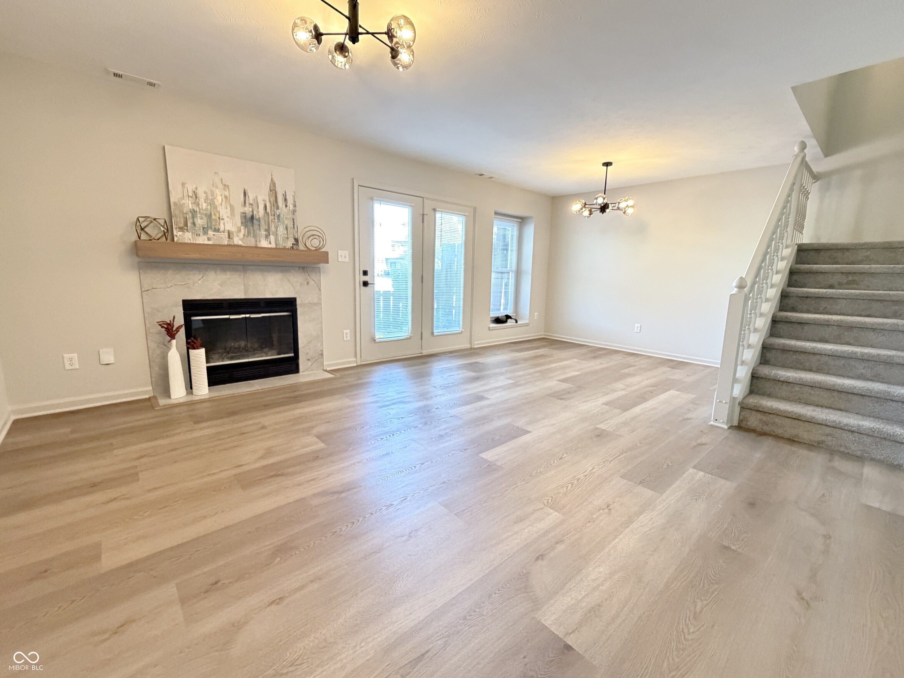 9242 Sea Pine