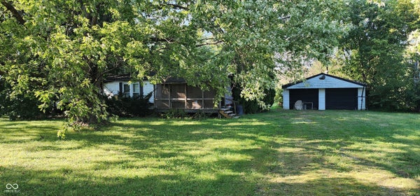 8756 W OLD FORT RD, FORTVILLE, IN 46040 - Image b402fb4e73638ae7bbd48afb3222dbe6/4084480108