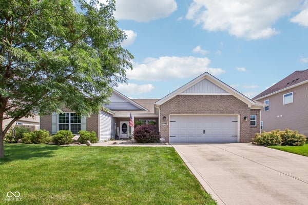 8725 HORNADY DR, INDIANAPOLIS, IN 46239 - Image b4151d86789f389e9f55a7ecc09d4fc8/2784103283