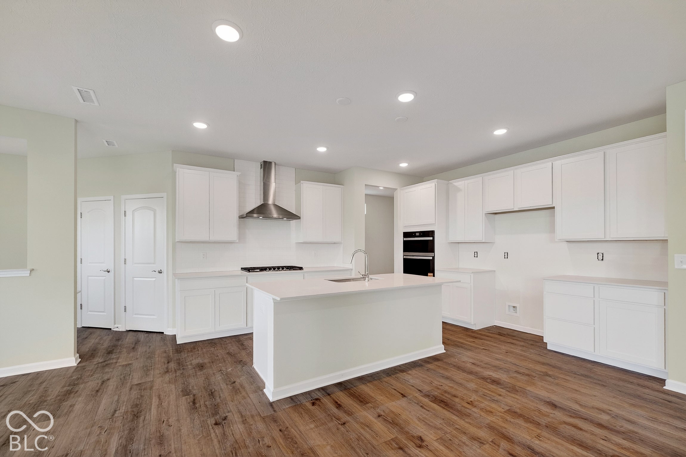 2616 Madison Lane