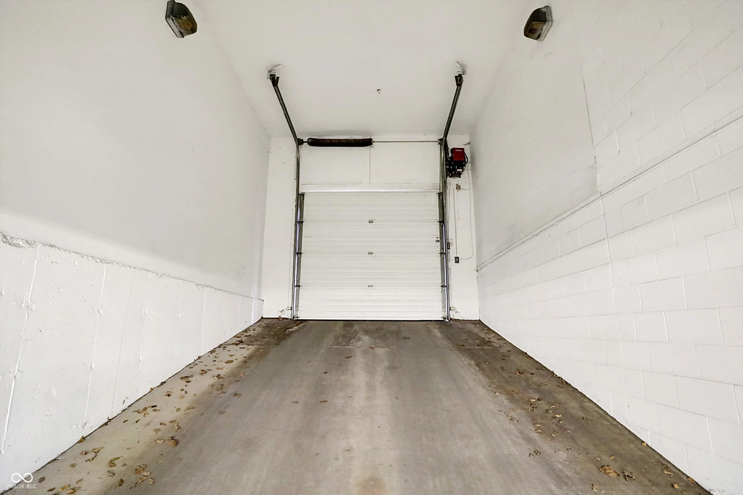 Indianapolis, Indiana 46202, United States, 2 Bedrooms Bedrooms, ,2 BathroomsBathrooms,Residential,Active,93458