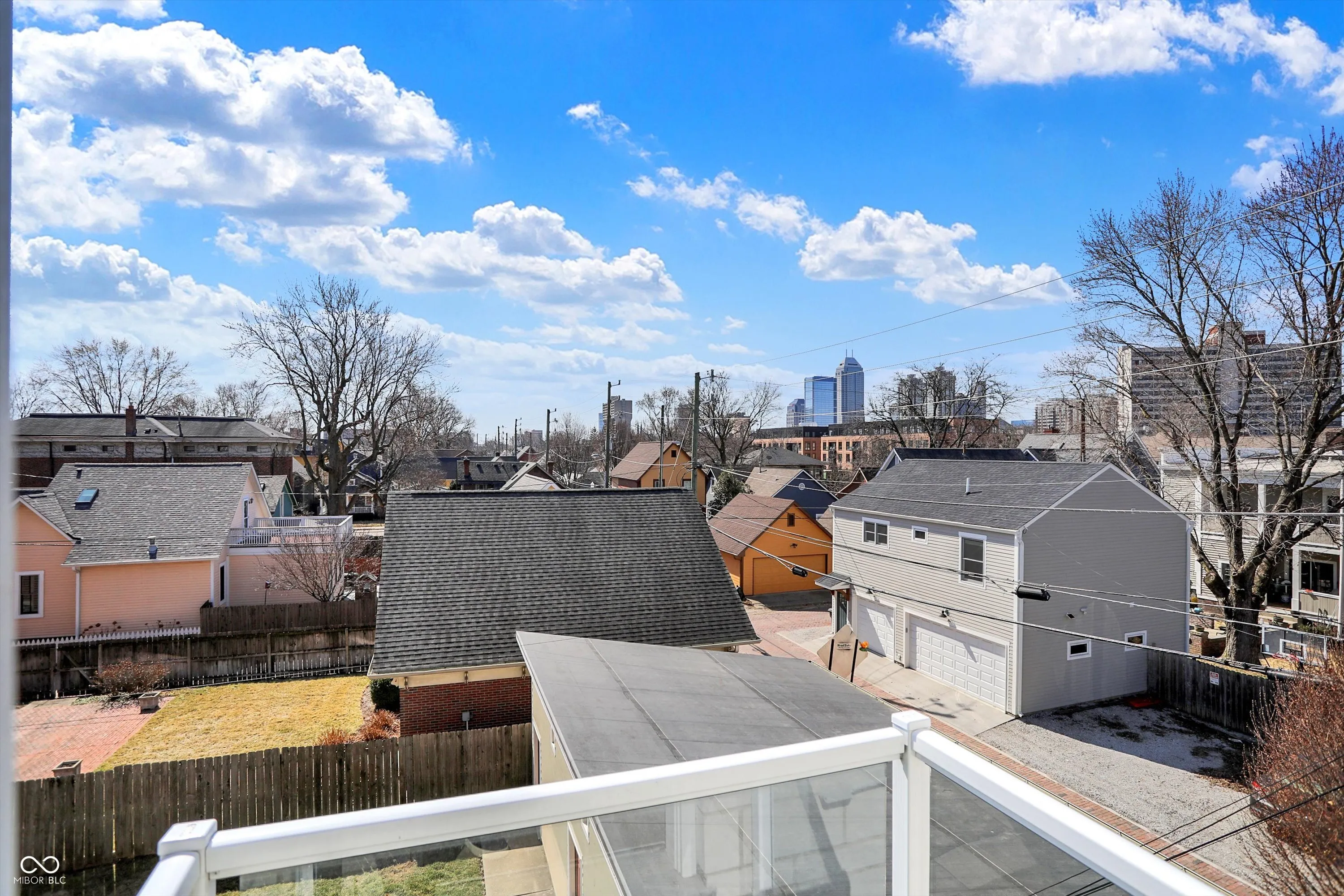 Indianapolis, Indiana 46202, United States, 2 Bedrooms Bedrooms, ,2 BathroomsBathrooms,Residential,Active,93458