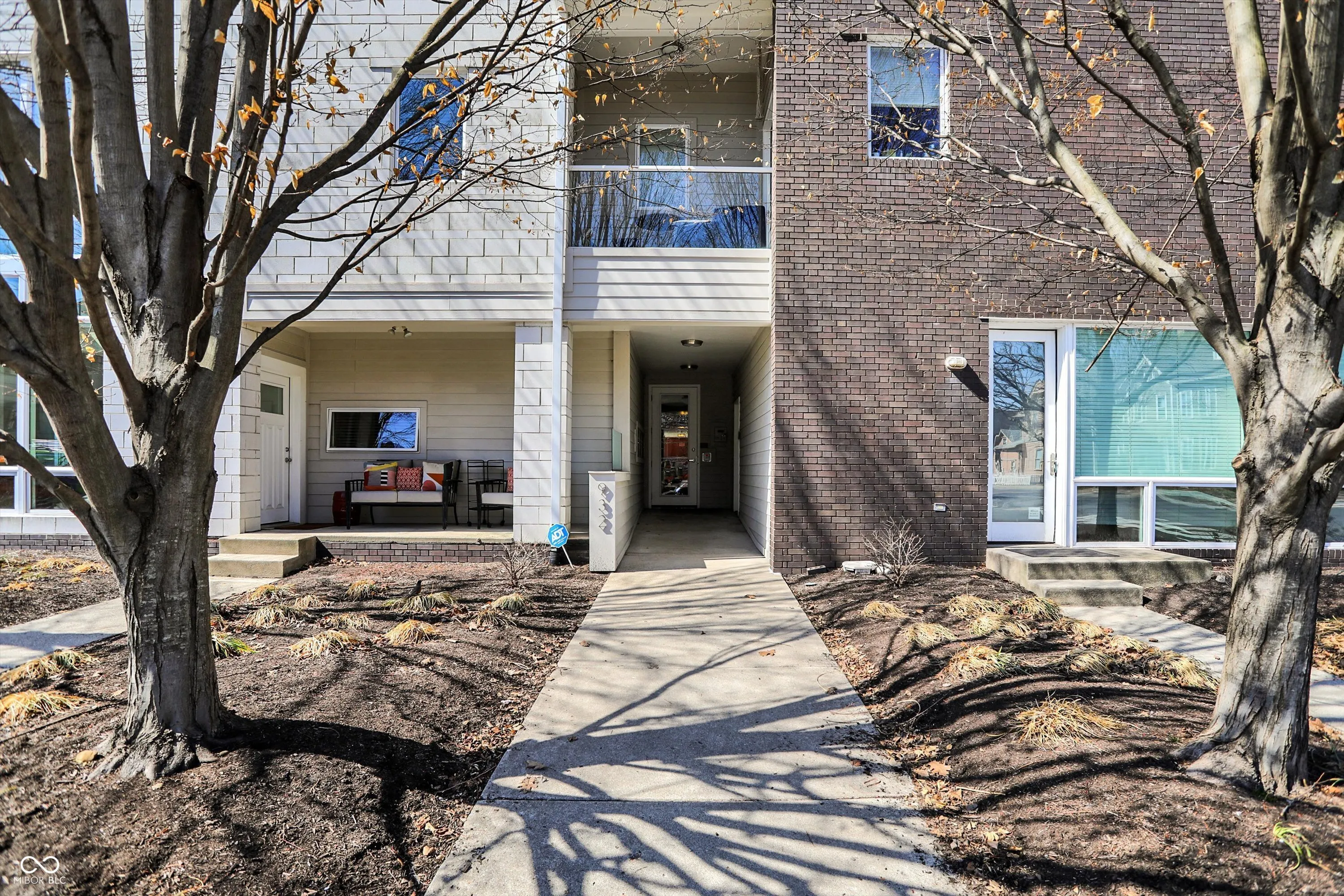 Indianapolis, Indiana 46202, United States, 2 Bedrooms Bedrooms, ,2 BathroomsBathrooms,Residential,Active,93458