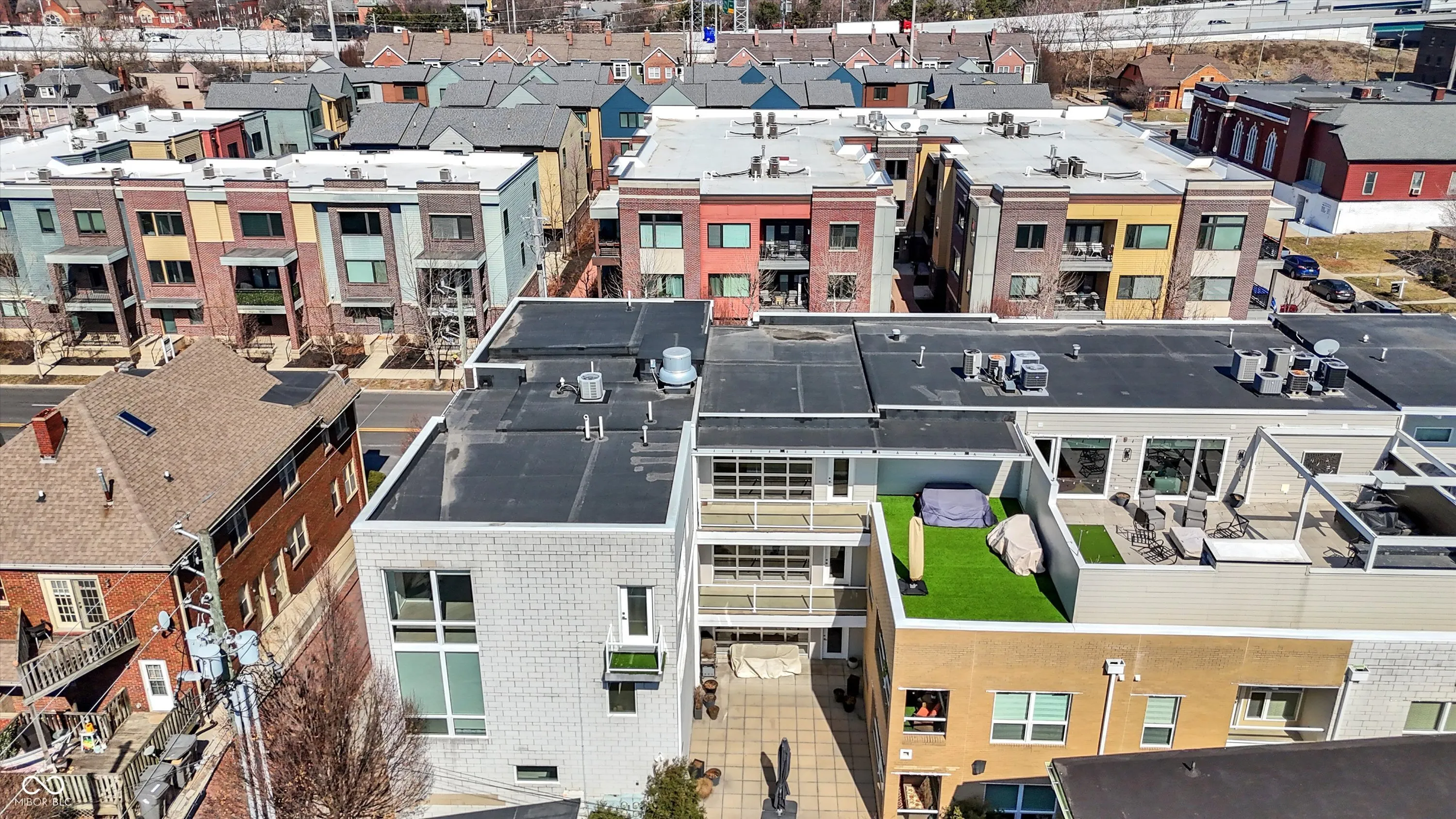 Indianapolis, Indiana 46202, United States, 2 Bedrooms Bedrooms, ,2 BathroomsBathrooms,Residential,Active,93458