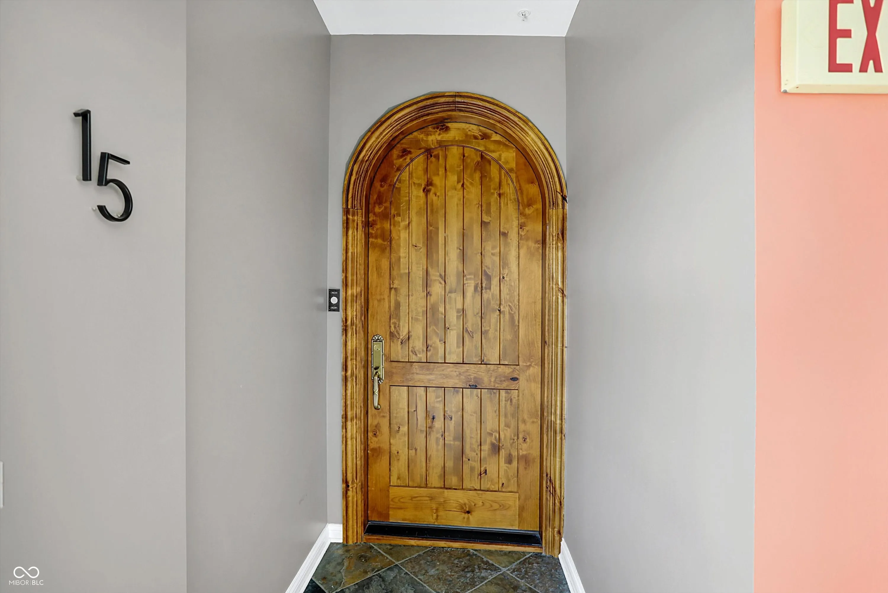 Indianapolis, Indiana 46202, United States, 2 Bedrooms Bedrooms, ,2 BathroomsBathrooms,Residential,Active,93458