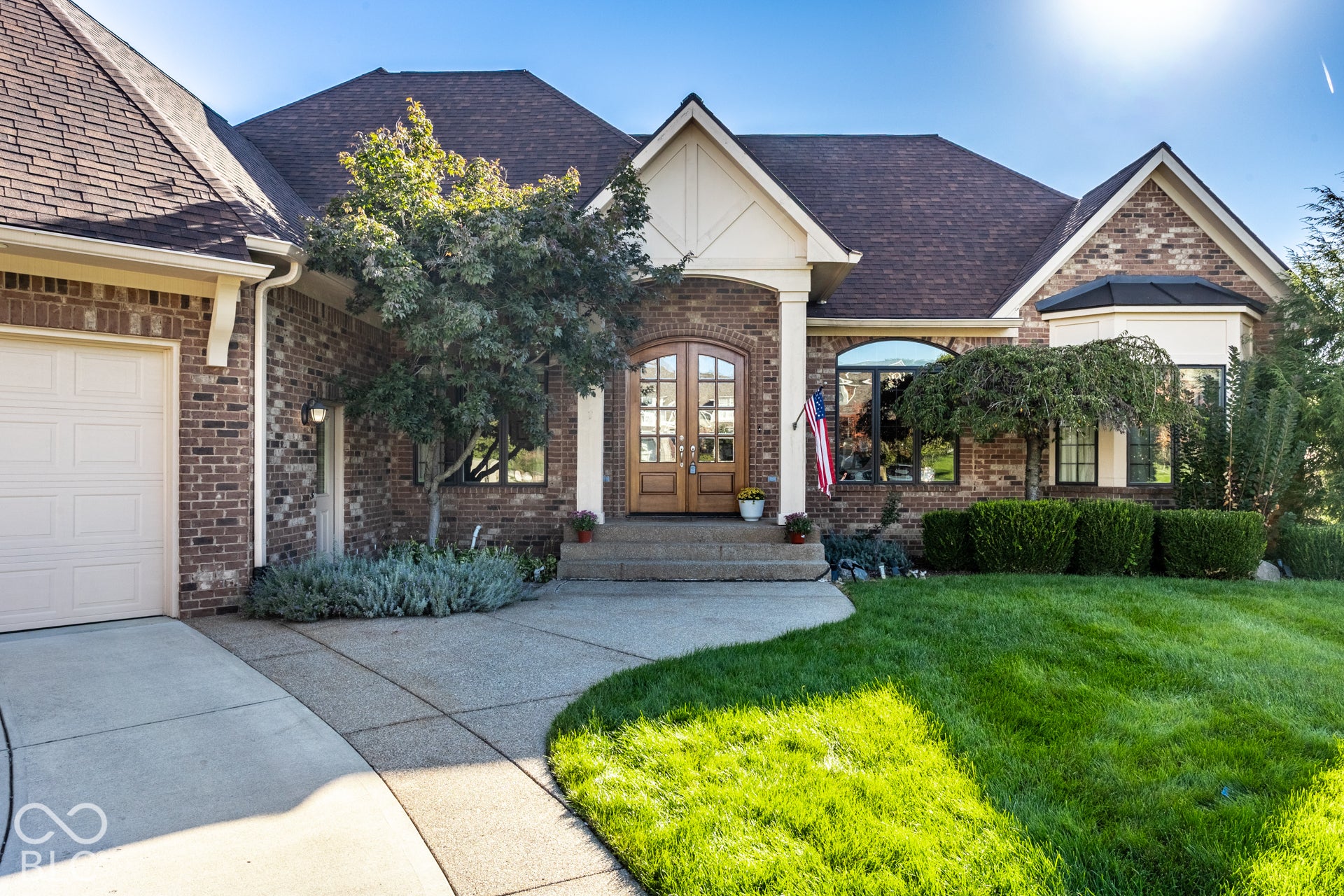 16844 Meadow Wood Court