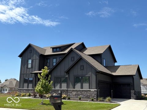 Photo of 11362 Briargate Drive, Fishers, IN 46040 (MLS # 22061926)