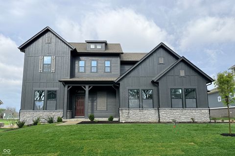 Photo of 11362 Briargate Drive, Fishers, IN 46040 (MLS # 22061926)