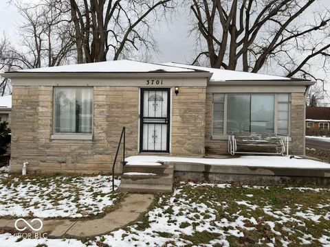 Photo of 3701 N Riley Avenue, Indianapolis, IN 46218 (MLS # 22076334)