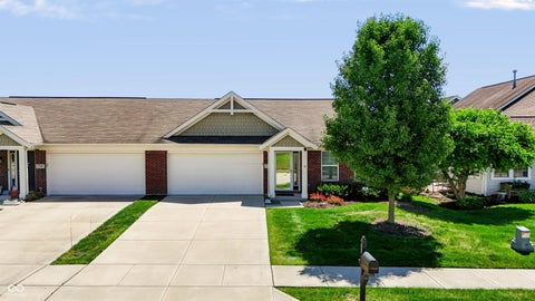 Photo of 17207 Falkland Drive, Westfield, IN 46074 (MLS # 22105354)