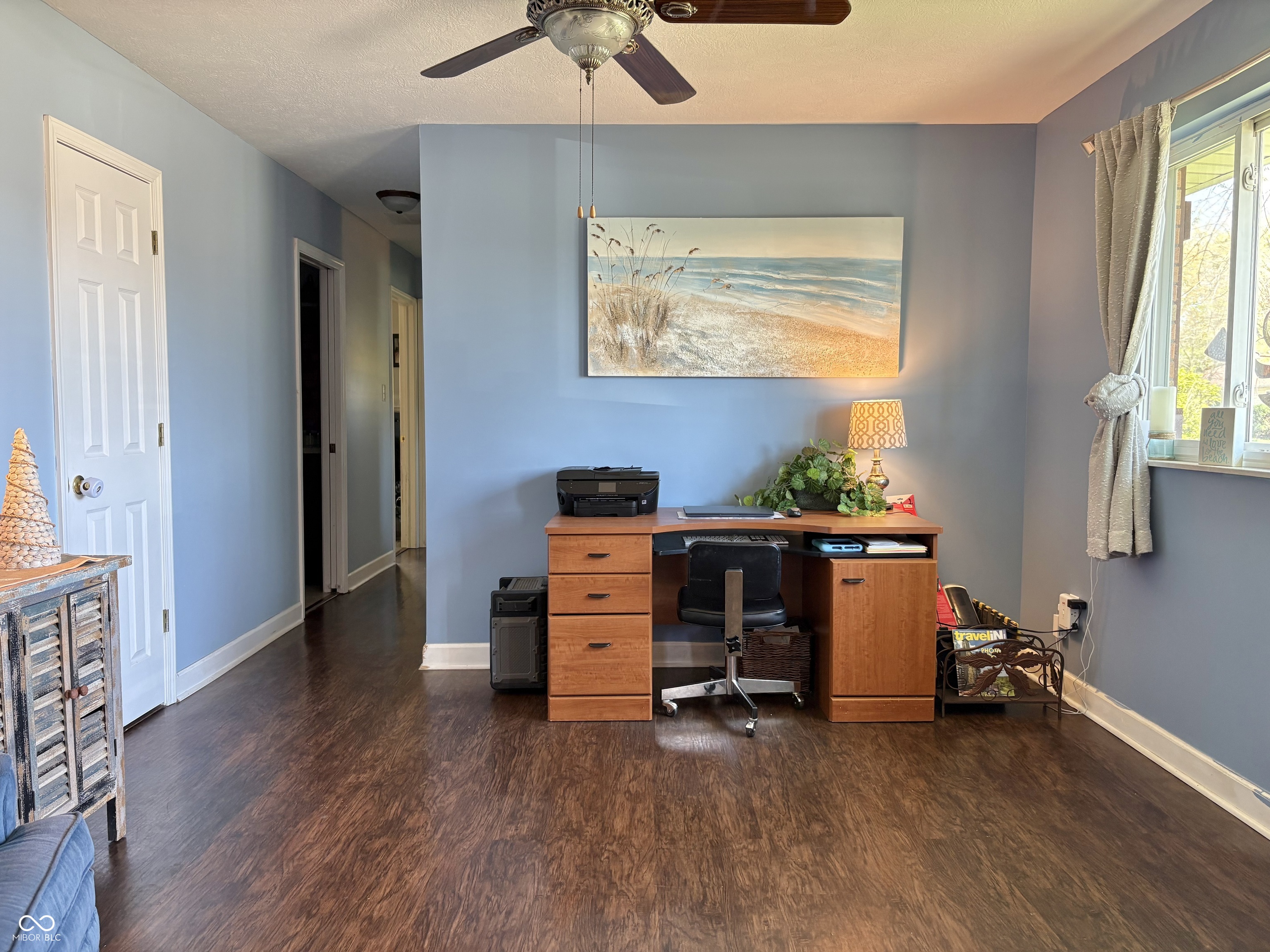 1704 Hawthorne Drive