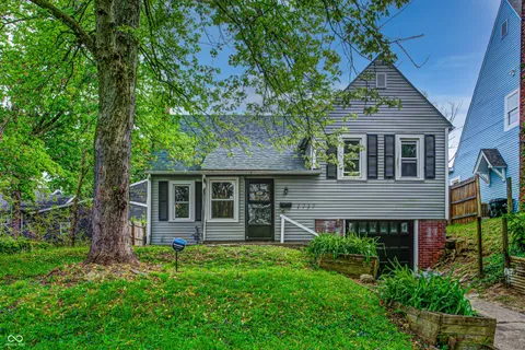 1717 W 10th Street, Anderson, IN 46016 - MLS#: 22036974