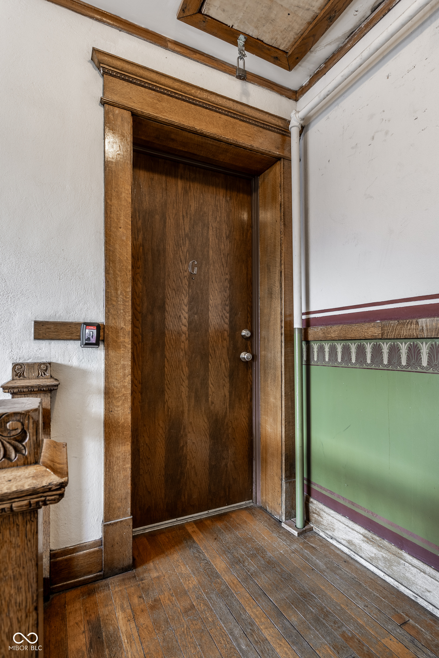 108 E Saint Clair Street APT G