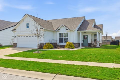 Photo of 4414 Fresia Drive, Plainfield, IN 46168 (MLS # 22091088)