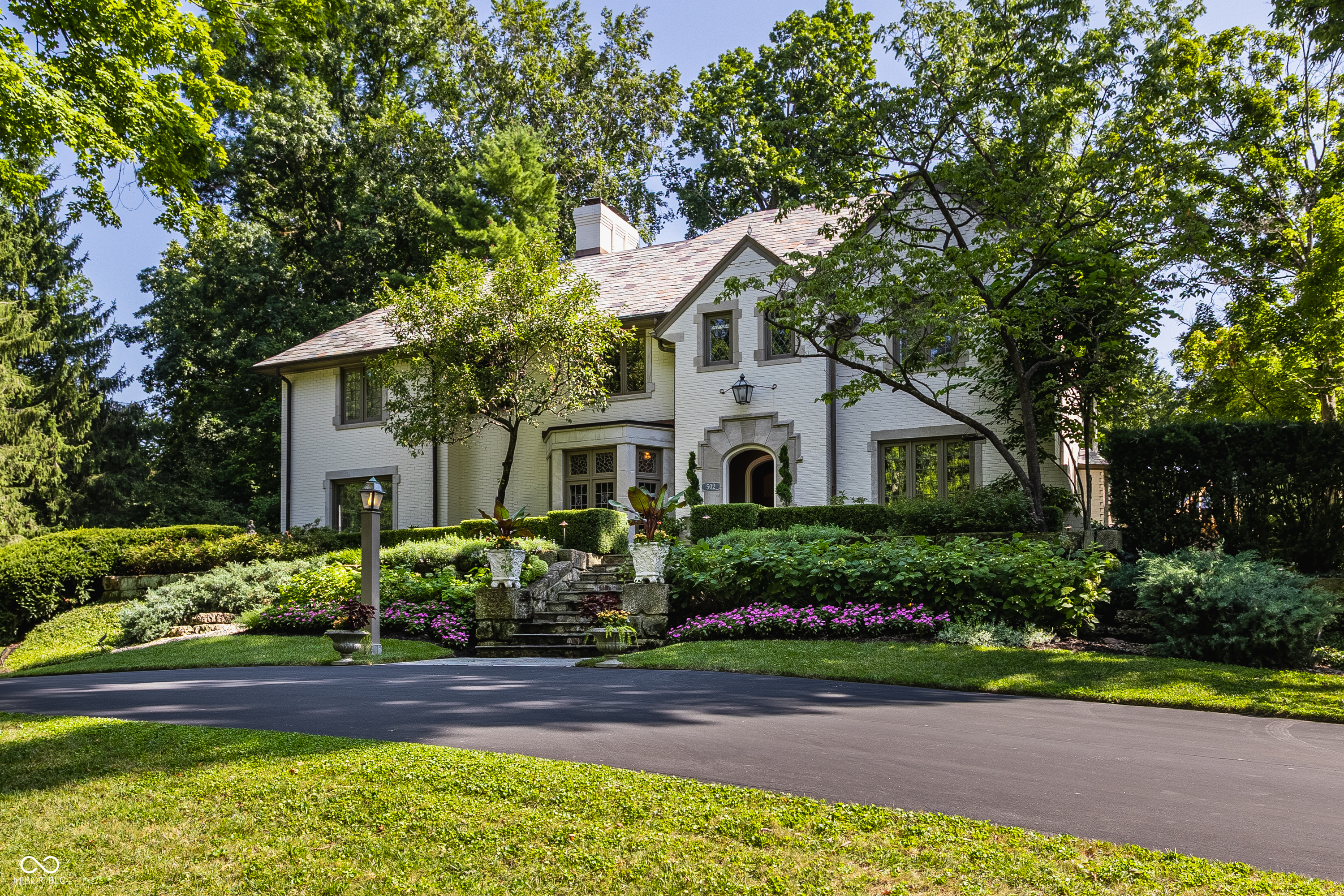 502 Forest Boulevard
