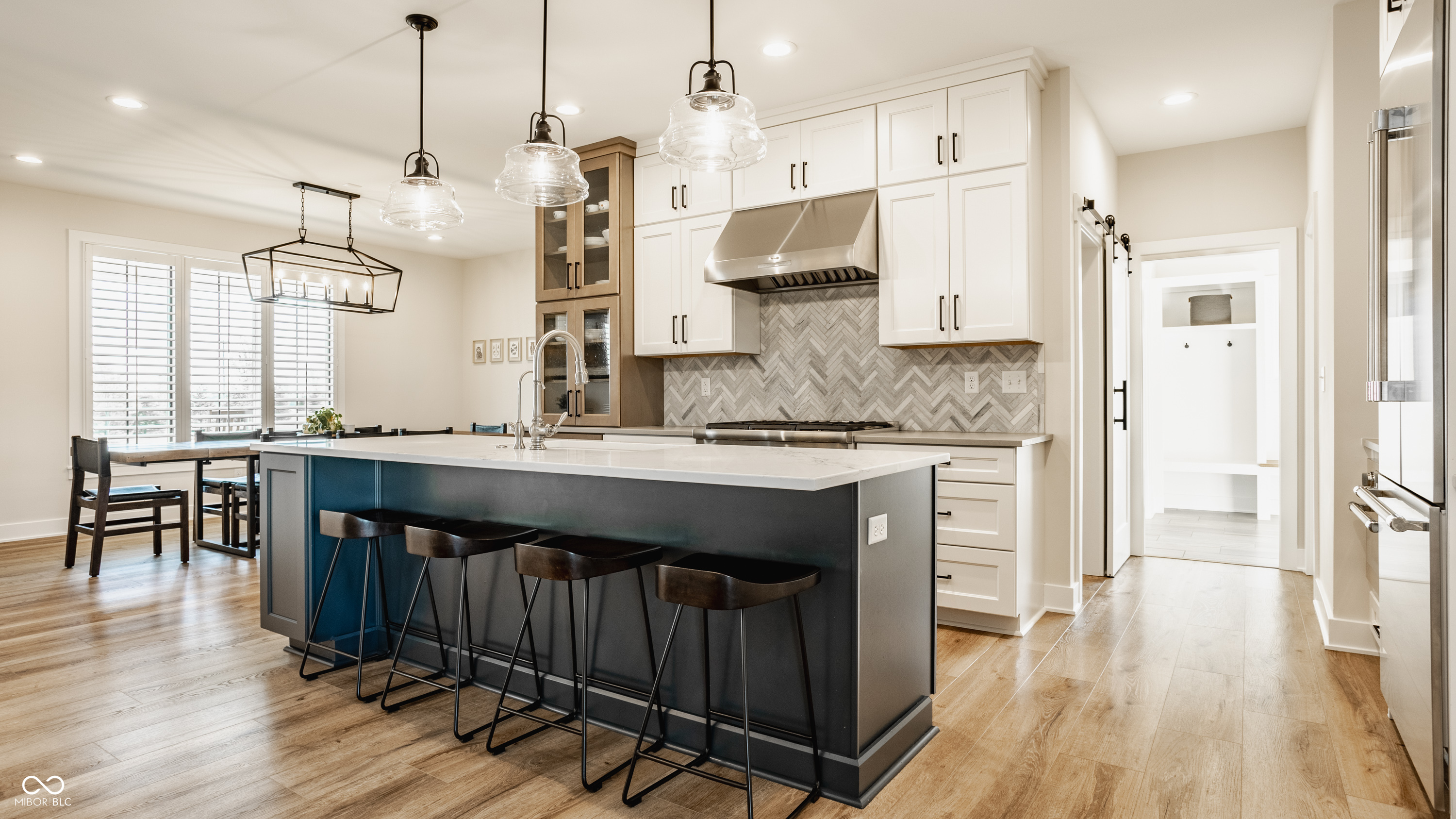 8095 Melbourne Place