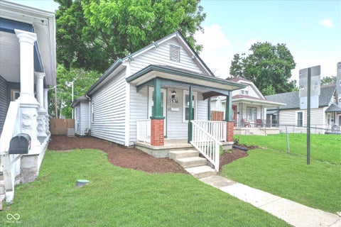 Photo of 1536 Linden Street, Indianapolis, IN 46203 (MLS # 22104395)