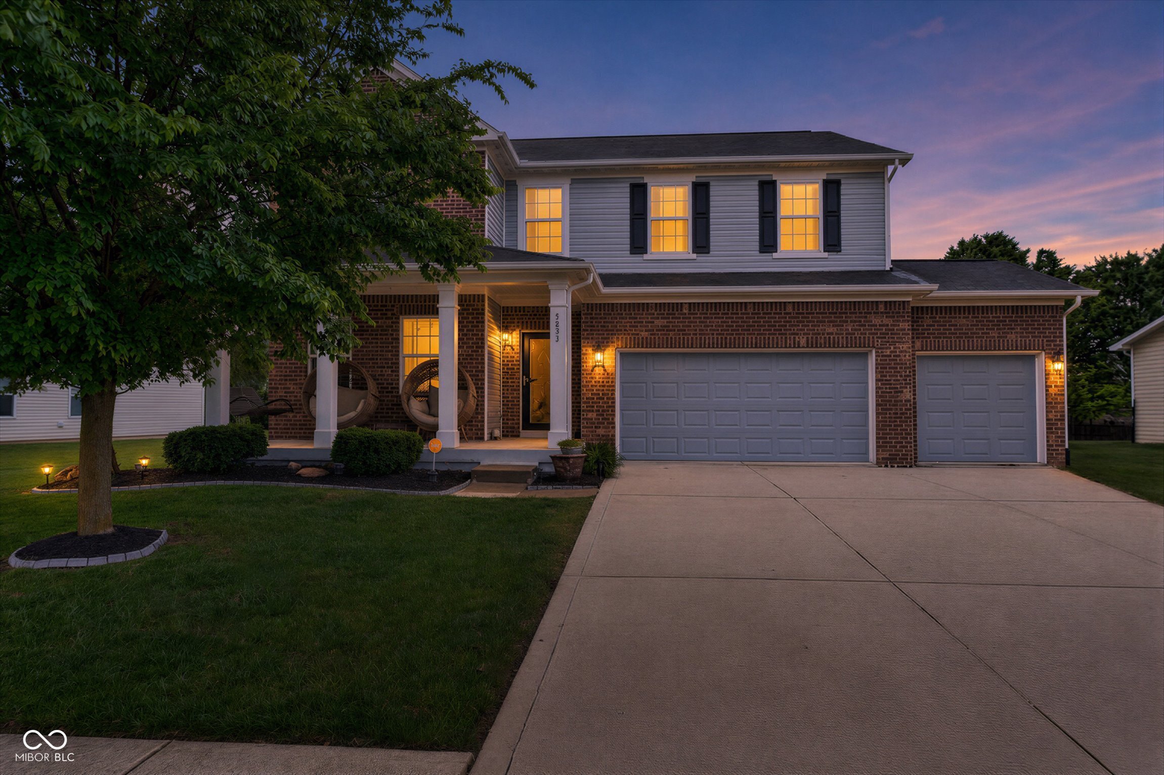 5855 W Commonview Drive