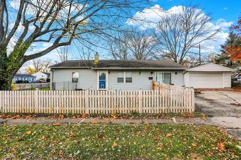 8902 Carla Drive, Indianapolis, IN 46219 - MLS#: 22012521