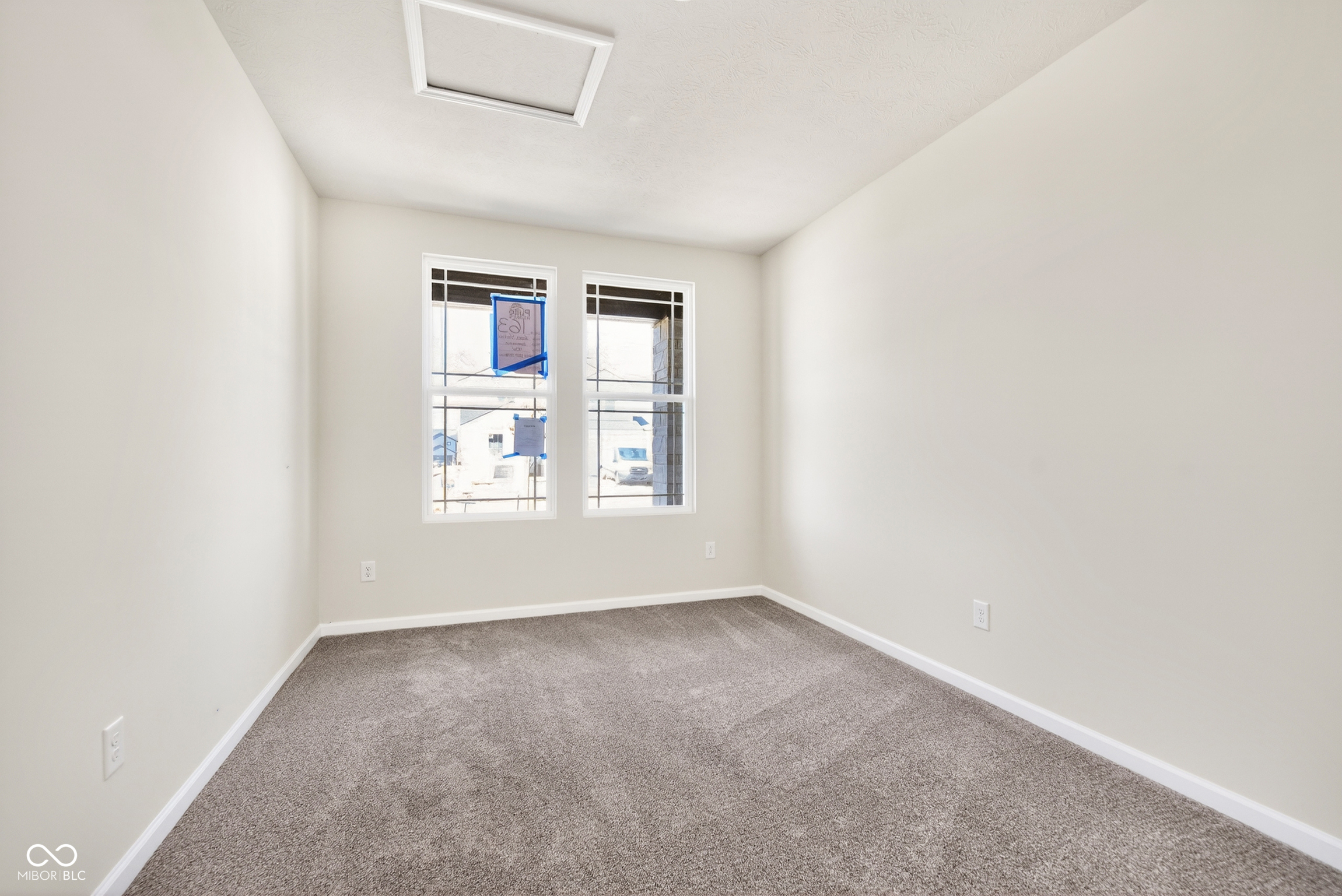 2569 Pearson Parkway