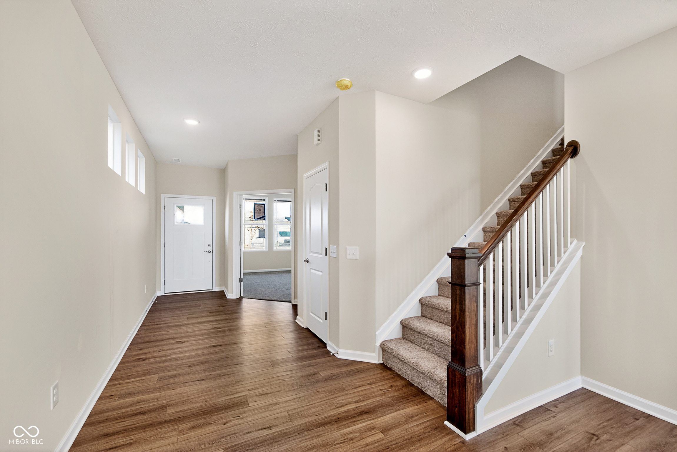 2569 Pearson Parkway