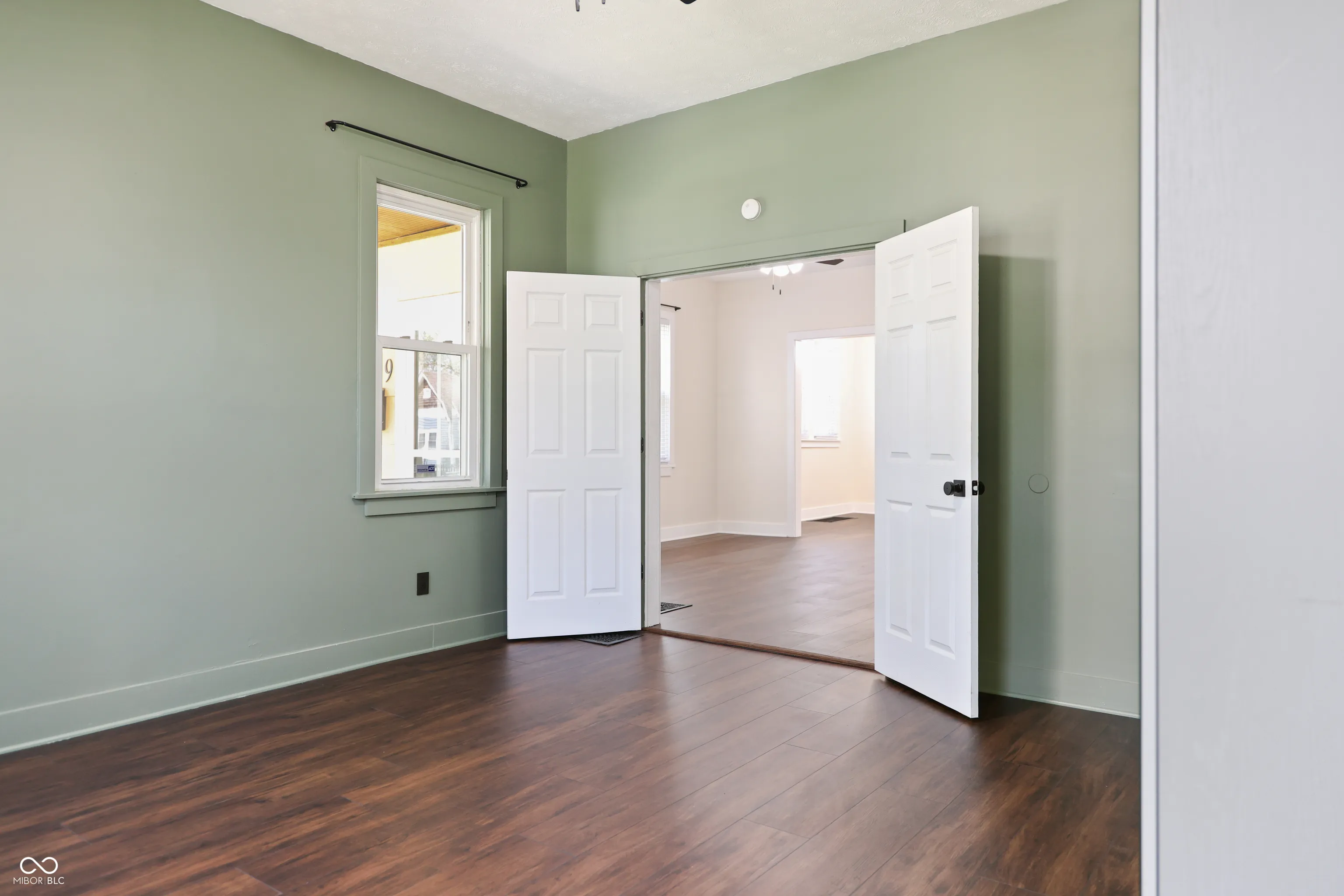 Indianapolis, Indiana 46203, United States, 4 Bedrooms Bedrooms, ,1 BathroomBathrooms,Residential,Active,126132