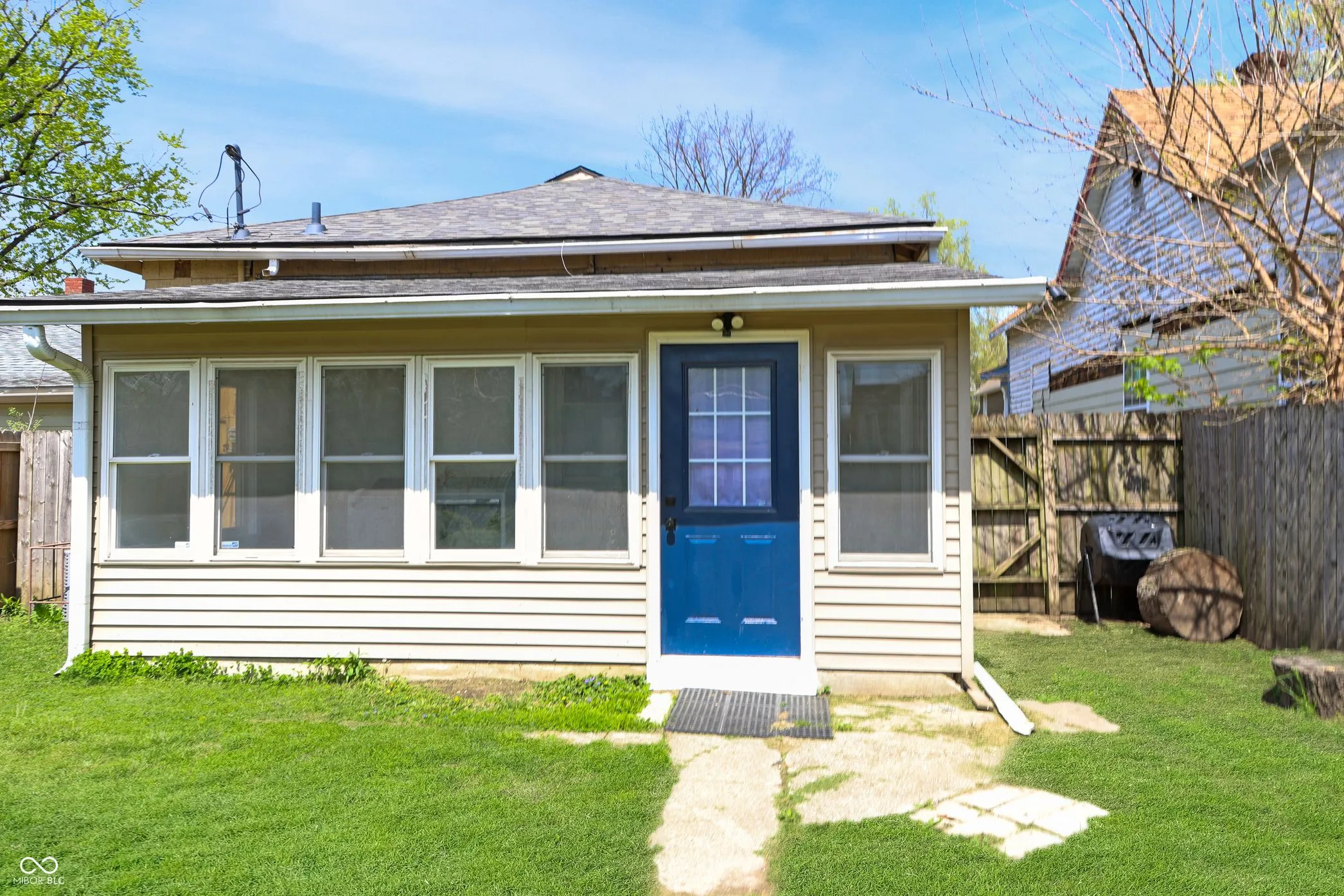 Indianapolis, Indiana 46203, United States, 4 Bedrooms Bedrooms, ,1 BathroomBathrooms,Residential,Active,126132
