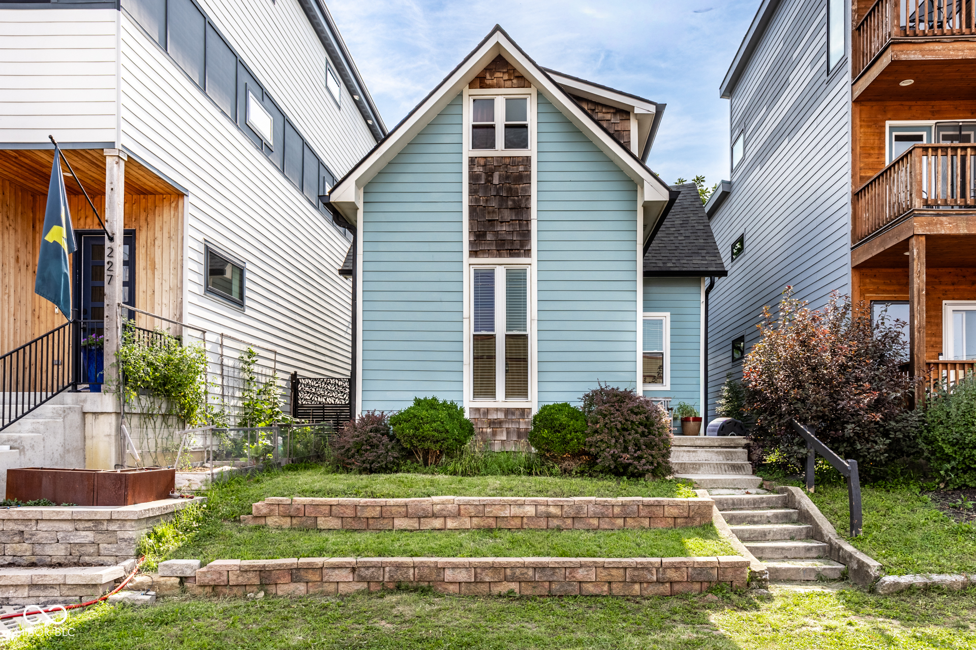 223 Dickson Street