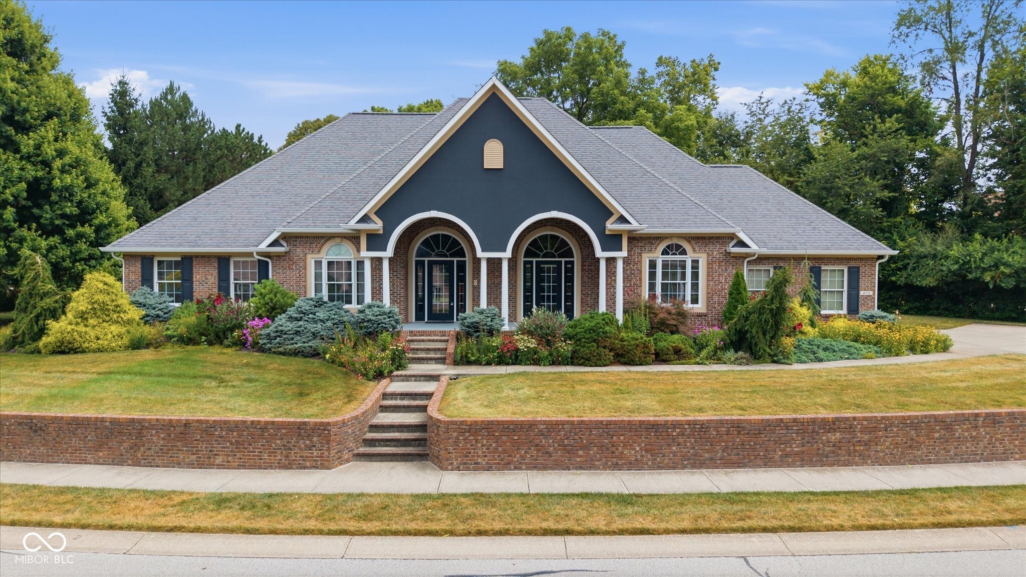677 Foxboro Drive