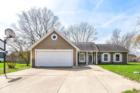 Photo of 12372 Ensley Drive, Fishers, IN 46038 (MLS # 22085519)