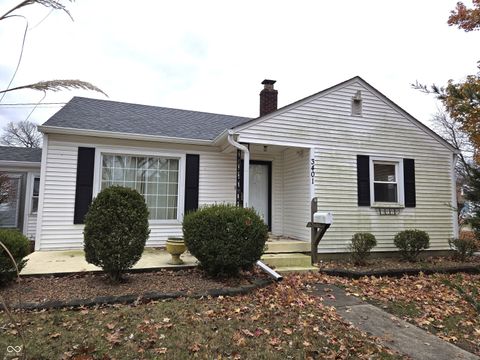 Photo of 3401 S New Jersey Street, Indianapolis, IN 46227 (MLS # 22075043)