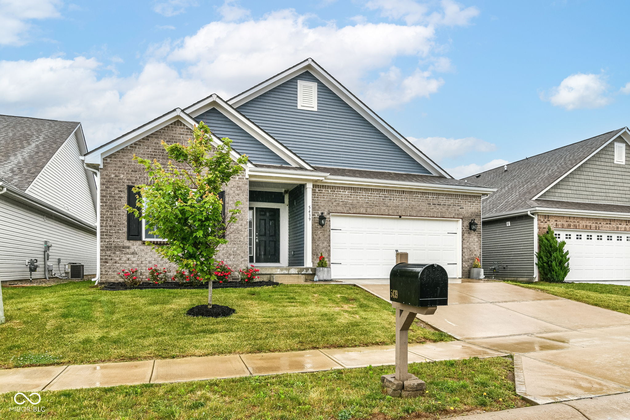 5439 Maywood Drive