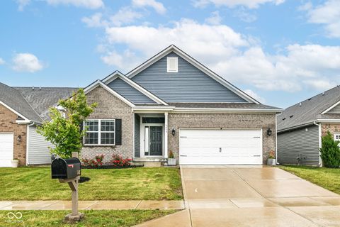 5439 Maywood Drive Whitestown IN 46075