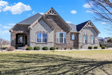 Photo of 10001 Copper Saddle Bend, Fishers, IN 46040 (MLS # 22086307)