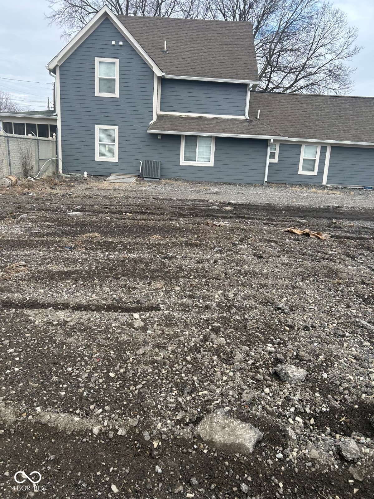 1635 W Edgewood Avenue