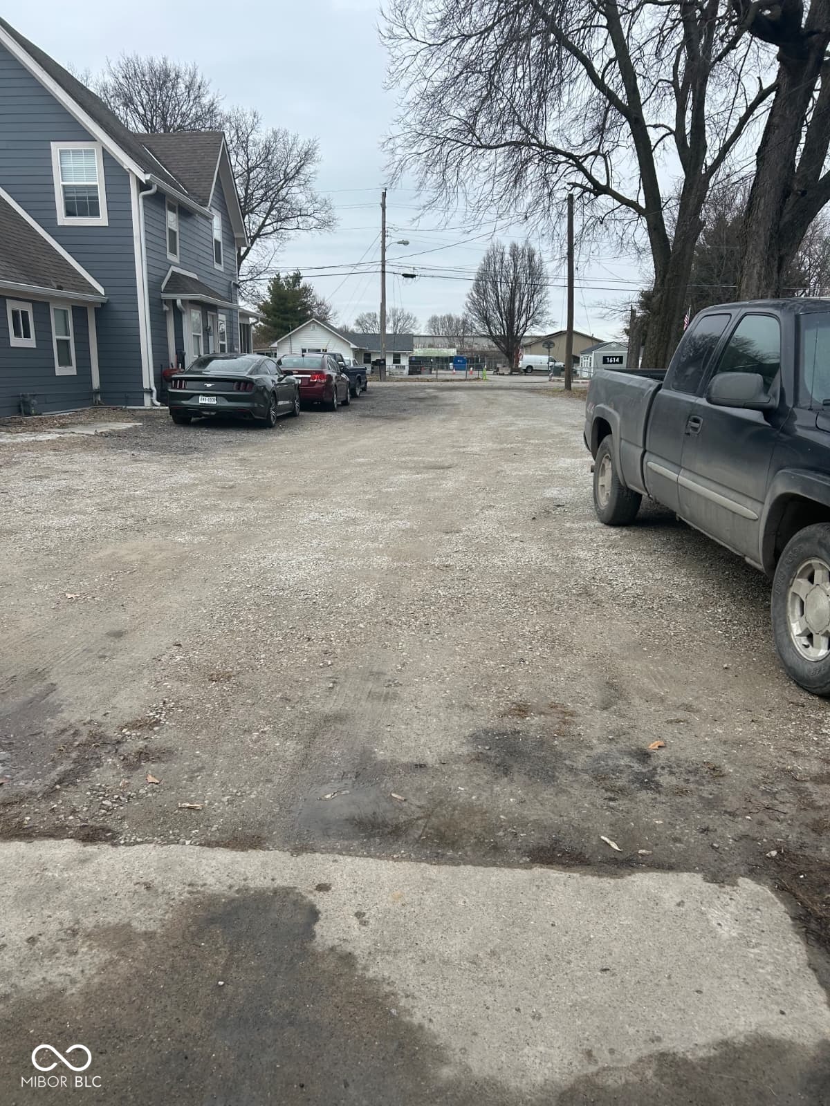 1635 W Edgewood Avenue