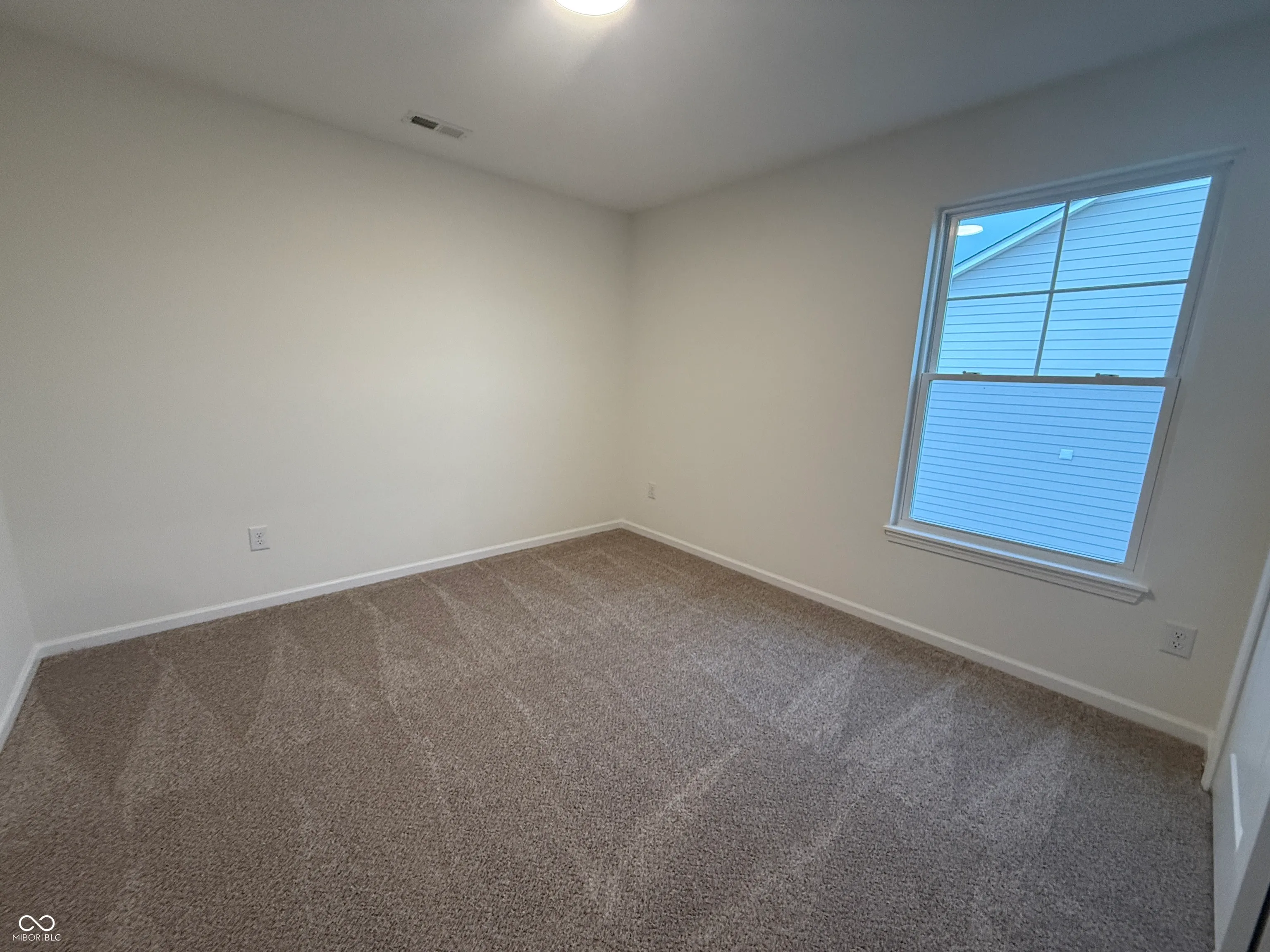 Sheridan, Indiana 46069, United States, 4 Bedrooms Bedrooms, ,3 BathroomsBathrooms,Residential,Pending,77941