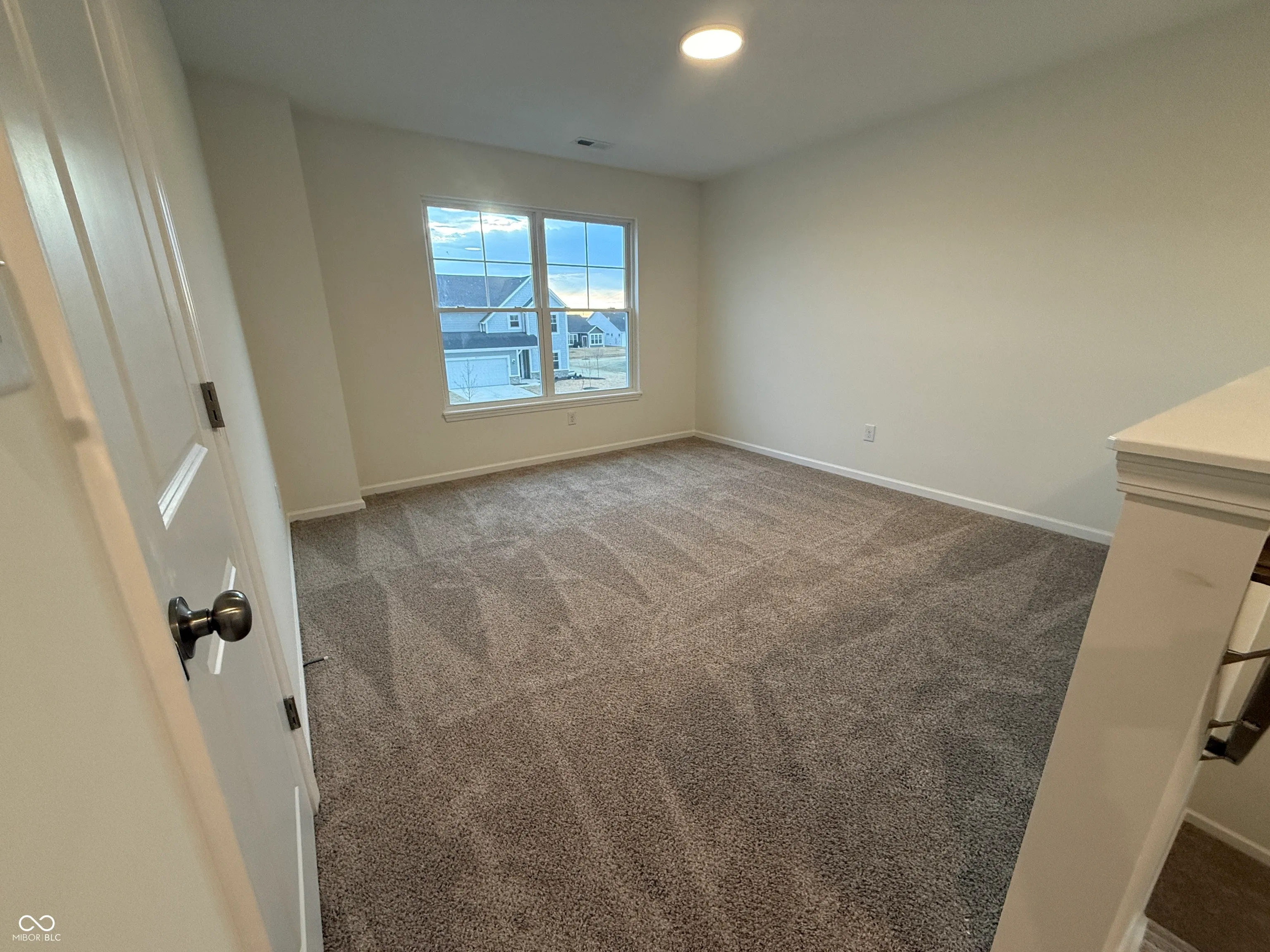 Sheridan, Indiana 46069, United States, 4 Bedrooms Bedrooms, ,3 BathroomsBathrooms,Residential,Pending,77941