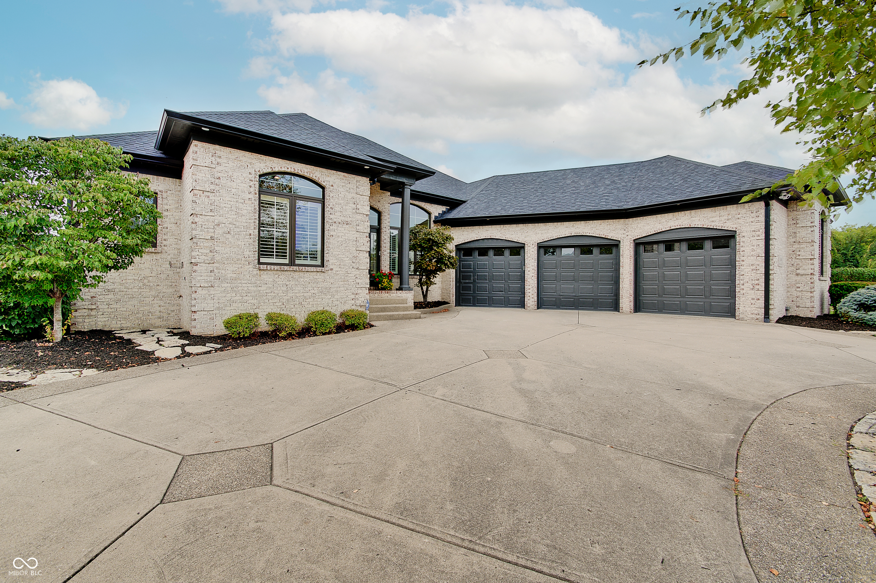 4638 Waters Edge Way