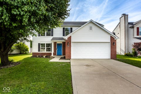 Photo of 1945 Central Park Boulevard W, Greenwood, IN 46143 (MLS # 22109017)